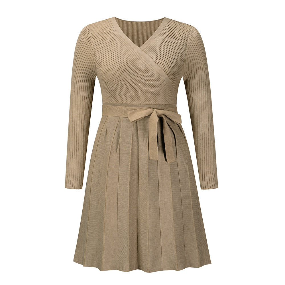 Winter Elegance: Knit Dress with Detachable Belt