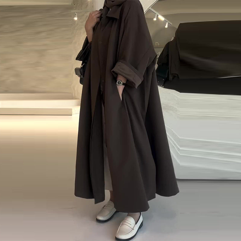 Elegant long coat in breathable fabric