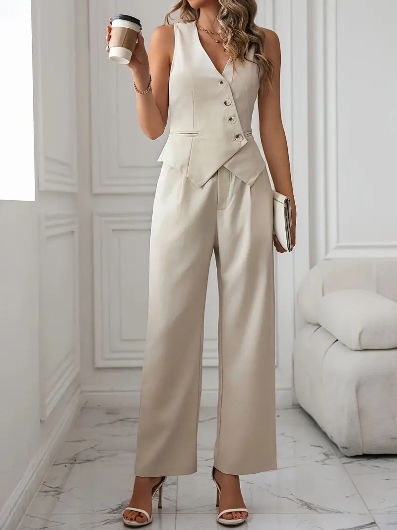 Elegant Suit with Trousers 