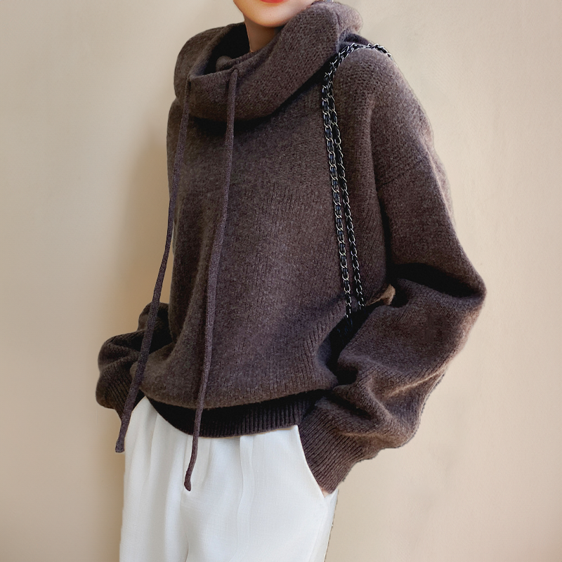 Oversized Knit Hoodie